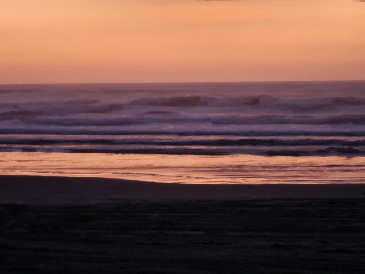 #40 At The Beach Waitarere Eksteriør bilde