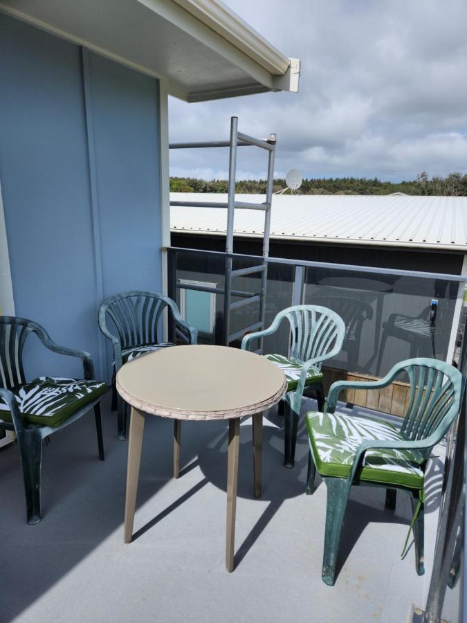 #40 At The Beach Waitarere Eksteriør bilde